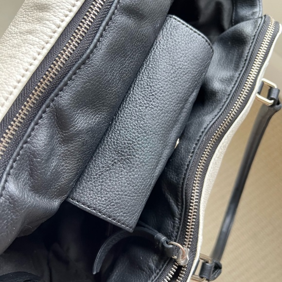 BANANA REPUBLIC ivory and black leather bag - Picture 13 of 13